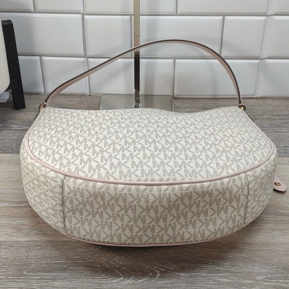 Michael Kors Large Dover Crossbody in Powder Blush! EUC! - Picture 3 of 13